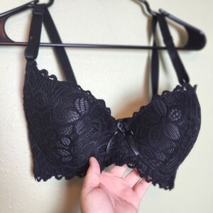 Black Lace Push Up Bra Size 38C